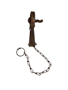 Antique Victor Animal Trap  Oneida Community Steel Trap