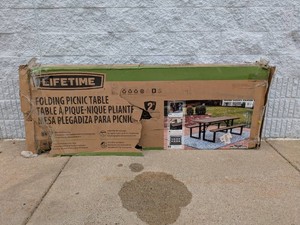 LIFETIME FOLDING PICNIC TABLE BROWN
