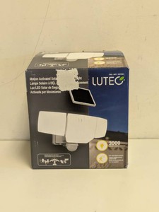 LUTEC MOTION ACTIVATED SOLAR SECURITY LED LIGHT
