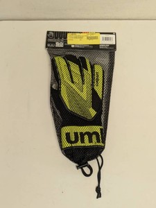 NEW UMBROCHENEM JUNIOR GOALIE GLOVES