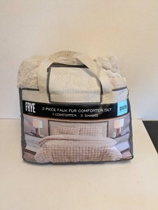 FRYE 3PC FAUX FUR COMFORTER SET QUEEN CREAM