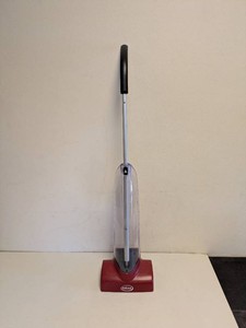 EWBANK CASCADE NON ELECTRIC CARPET CLEANER