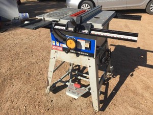 RYOBI BT3100 10 Table Saw System - With Fence - Sounds Good