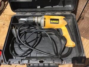 DEWALT DW274 VSR Drywall Screwdriver wCase