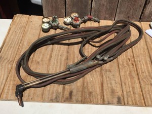 SMITH LC278 Cutting Torch with Hose  Gauges