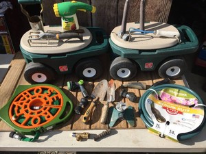 YardGarden - Roller Seats - Hose - Sprinklers - Tools