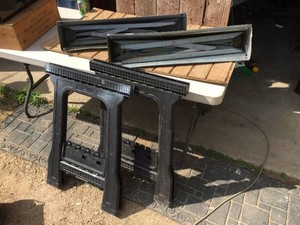 2 Pair Saw Horses