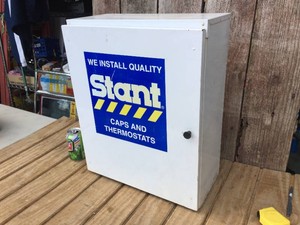 PartsStorage - Metal Cabinet 17 x 21 x 8