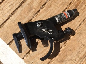 MADDOX Manual Bead Breaker Tool