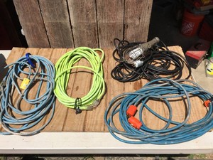 (4) Heavier Extension CordsShop Light
