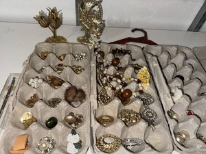 Vintage Costume Jewelry Earrings Brooches Necklaces