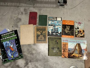 Approximately 11 Vintage Books Guides Childrens Titles