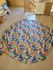 Set of 10 Large Round Tablecloths Tropical Floral Print