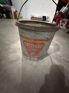 Vintage Falls City Anglers Choice Galvanized Minnow Bait Bucket