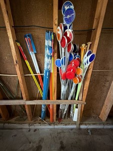 Lot Including Approx. Driveway Markers, Reflectors & Pinwheels