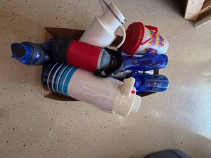 Lot Including 8 Thermos Bottles Carafe Airpot Godfathers Cup