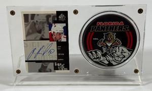 Pavel Bure Autographed Hockey Card w Display Case and Florida Panthers Puck