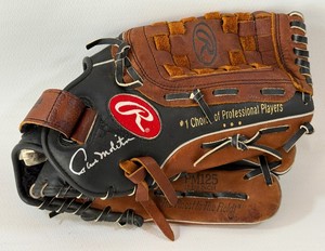 Paul Molitor Autographed Rawlings Baseball Mitt - Minnesota Twins