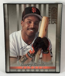 Barry Bonds Autographed 1997 Dontuss Studio Baseball Card Framed
