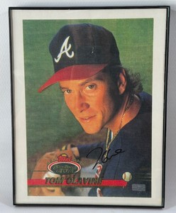 Tom Glavine Autograph Photo w COA Baseball