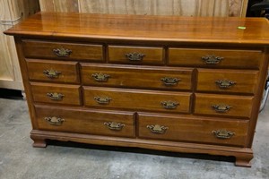 11 drawer dresser