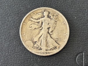 1945-S Walking Liberty Half Dollar