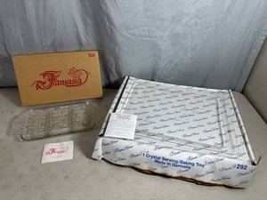 2 Vintage Princess House Serving Trays
