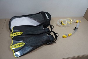 Cressi Adult Rondine Palau Fin Snorkel Set - Fin Size ML