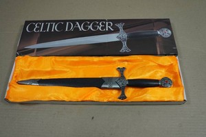 Celtic 16 Stainless Dagger