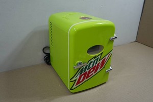 Mountain Dew 6-Can Refrigerator