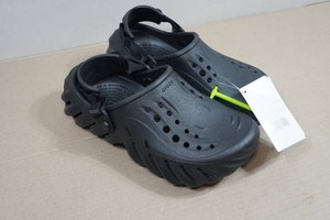 Crocs Echo Clogs - Mens 6, Womens 7