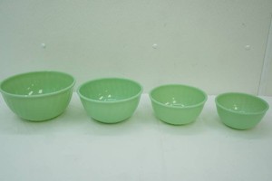 Vintage Fire King Jadeite Nesting Bowls
