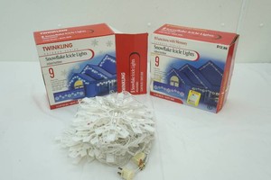 2 Boxes of Snowflake Icicle Lights