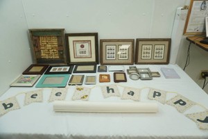 Decor, Picture Frames, Art, Bee Happy Canvas Banner