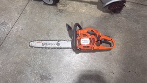 Husqvarna 450 rancher chainsaw