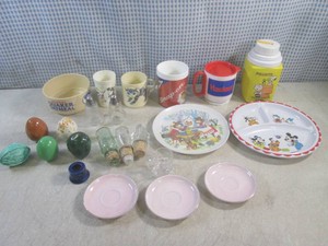 (EW4) Assorted Vintage...
