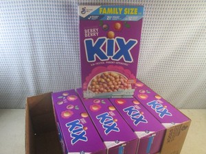 (EC2) 5 Family Size Boxes of Berry ...