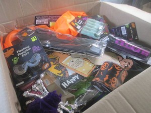 (EW4) Box Full of Assorted New Hall...