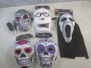 (EW5) 5 Assorted Halloween Masks...