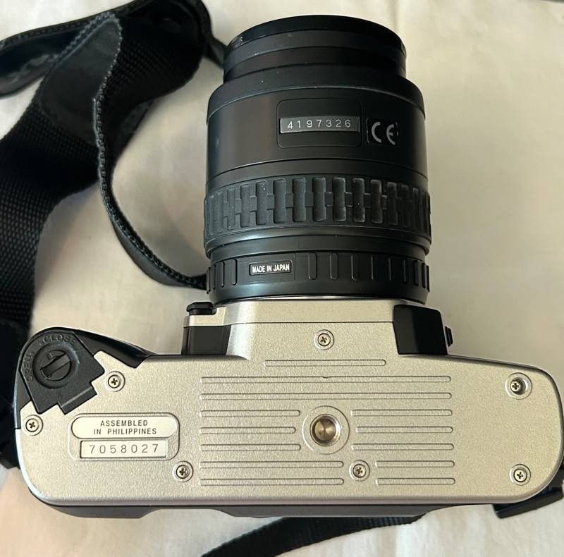 LRFE - Vintage Pentax ZX-5 35mm Film Camera With 28-70mm Lens for
