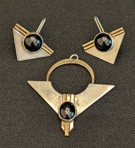 DR - Modernist Sterling Silver Onyx Earrings & Pendant Set