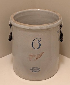 LS - Stoneware Crock - Red Wing 6 Gallon