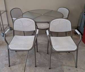 G - Patio Table Set Glass Top With 4 Chairs