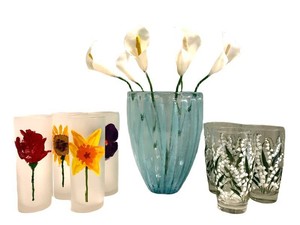 LLFR - Glass Vase With Faux Lilies & Painted Glasses Mixed Lot