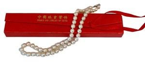 LR - Pearl Necklace in Red Gift Box