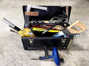 G - Toolbox With Hand Tools & Saws - All American No. 20