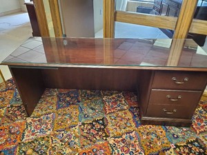 Smaller Wall Desk with thick Glass Top&nbsp
