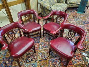 Beautiful Vintage Leather High end ClubBank Chairs Set of 4