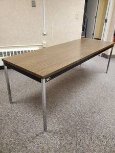 Solid 7 Foot Long 30 Tall Table Great Beer Pong Table