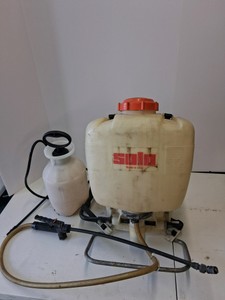 Smith Backpack Sprayer and Hand Pump Sprayer Lot